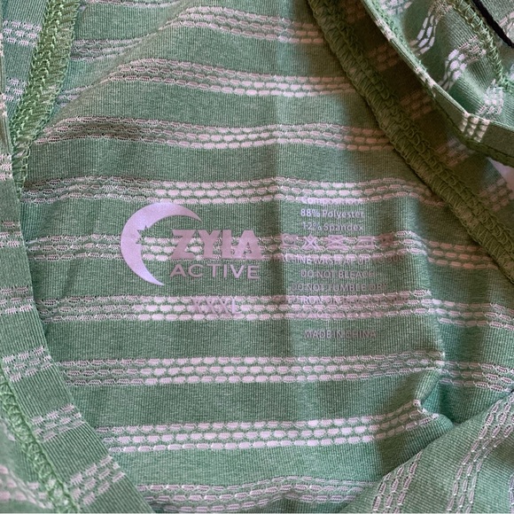 Zyia XXXL NWT green forest nimbus split back tank top sleeveless - Picture 4 of 7